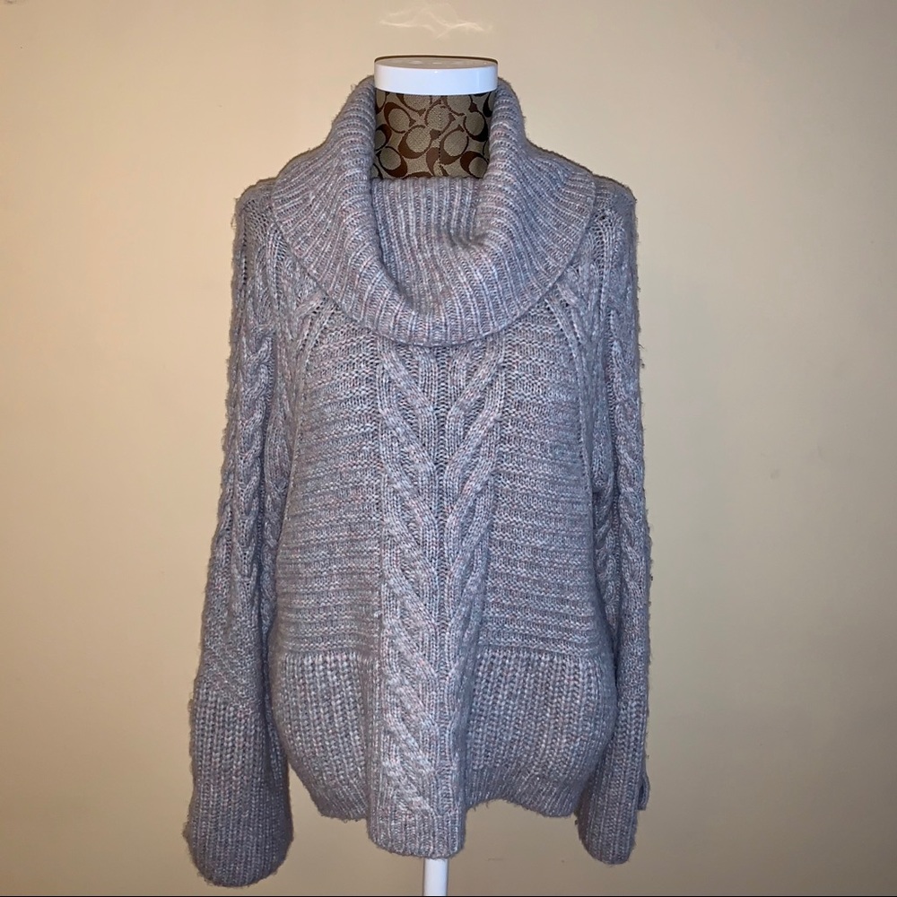 Express braided cowl neck sweater size L like new